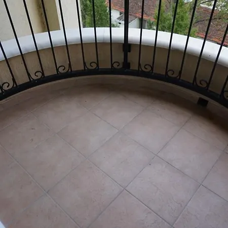 Private Apartment At Sunset Resort Pomorie דירה *