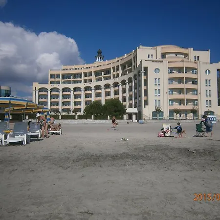 דירה Private Apartment At Sunset Resort Pomorie *