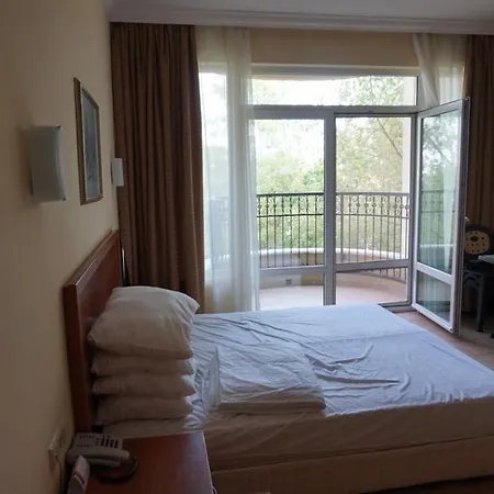 Private Apartment At Sunset Resort Pomorie פומורי
